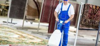 Grazie all’esperienza maturata nel settore siamo specializzati nel lavaggio e riparazione di ogni tipologia tappeti da quello persiano a quello di nuova generazione Italiani ed esteri, carpets whash, siamo in grado di proporre il migliore servizio sul mercato...