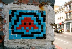 Opere di Invader in vendita online con prezzi e quotazioni presso la Deodato Arte