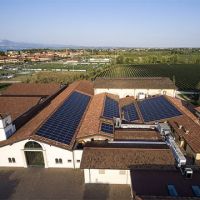 azienda vinicola in Italia con pannelli fotovoltaici SunPower